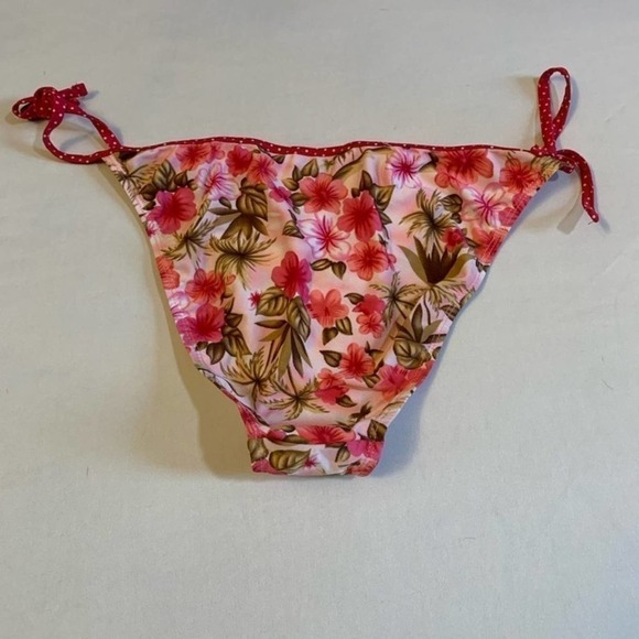 5/$25 Off the Coast Pink Floral Bikini Bottom Size 13 - Picture 4 of 5